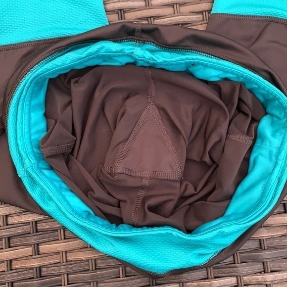 TEK GEAR Fitted Workout Capri - Gray/Turquoise - Picture 13 of 14